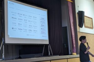 松岡中学校にてアントレプレナーシップ教育について出張授業